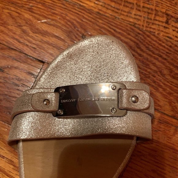 𝅺MARC by Marc Jacobs plaque belt sandals- Size 6.5 - Picture 6 of 8